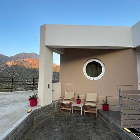 Capostango Apartments - Stunning Views Of Libyan Sea Ano Rodhakinon エクステリア 写真