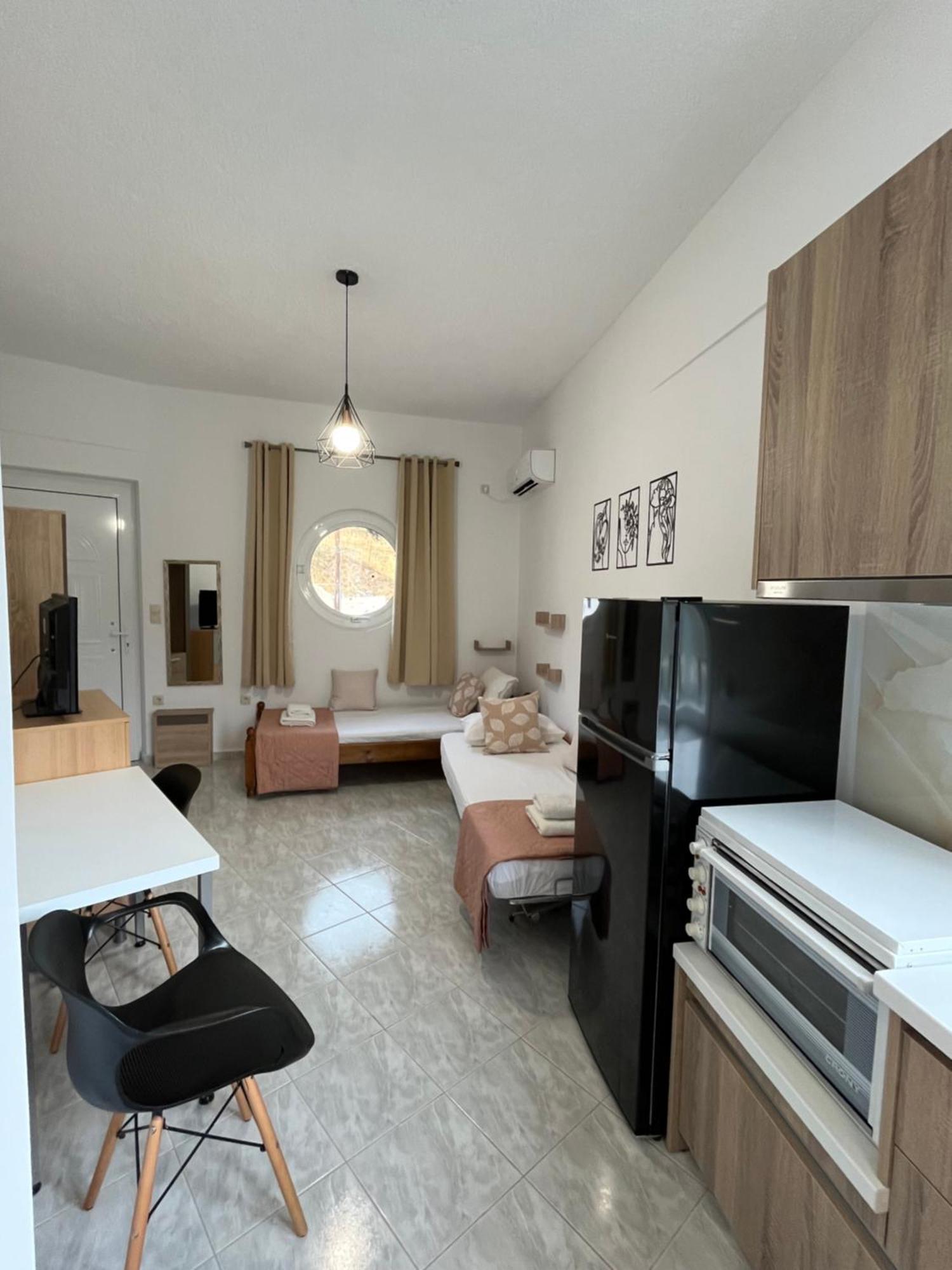 Capostango Apartments - Stunning Views Of Libyan Sea Ano Rodhakinon エクステリア 写真